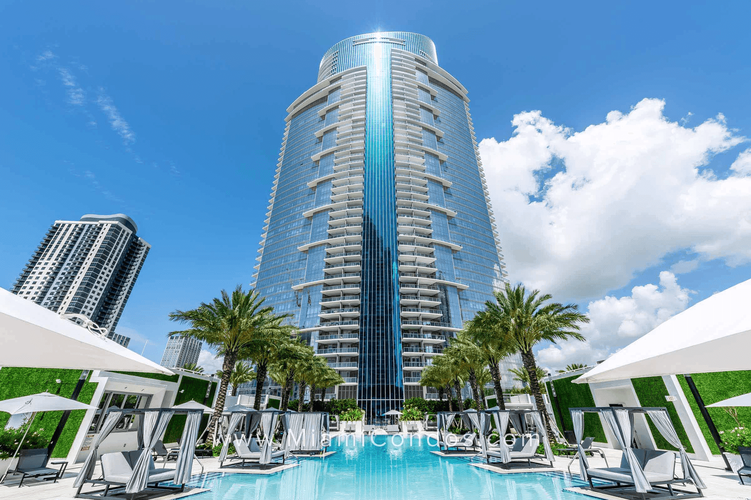 Paramount Miami Worldcenter