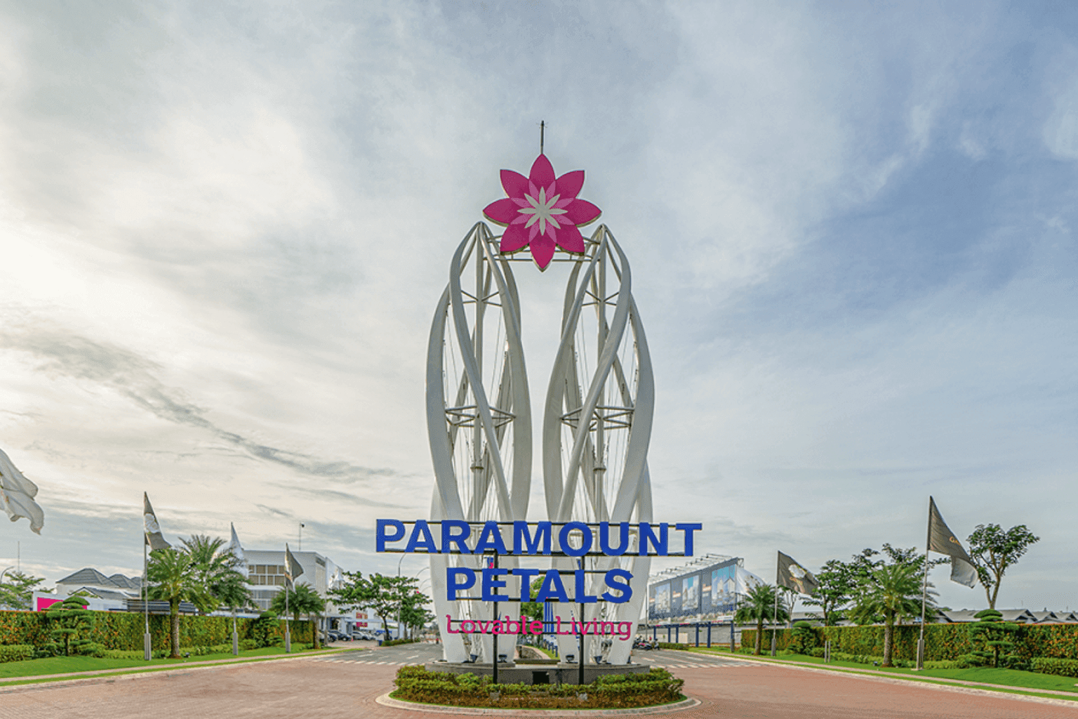 Paramount Petals