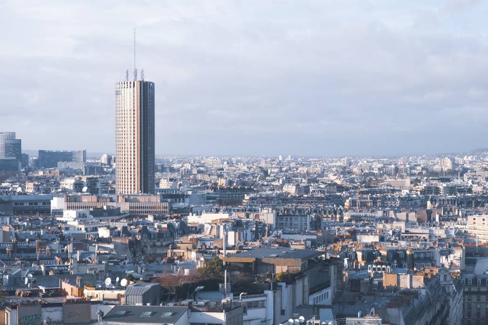 French Real Estate Market Stabilizes in 2025 with Regional Demand Surges