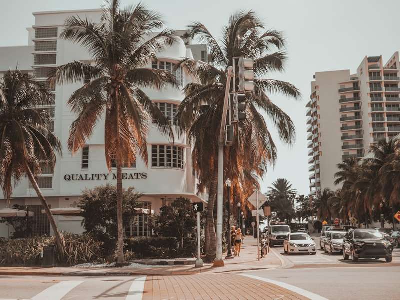 Florida Housing Market Enters 2026 with Eased Mortgage Rates, Rising Sales