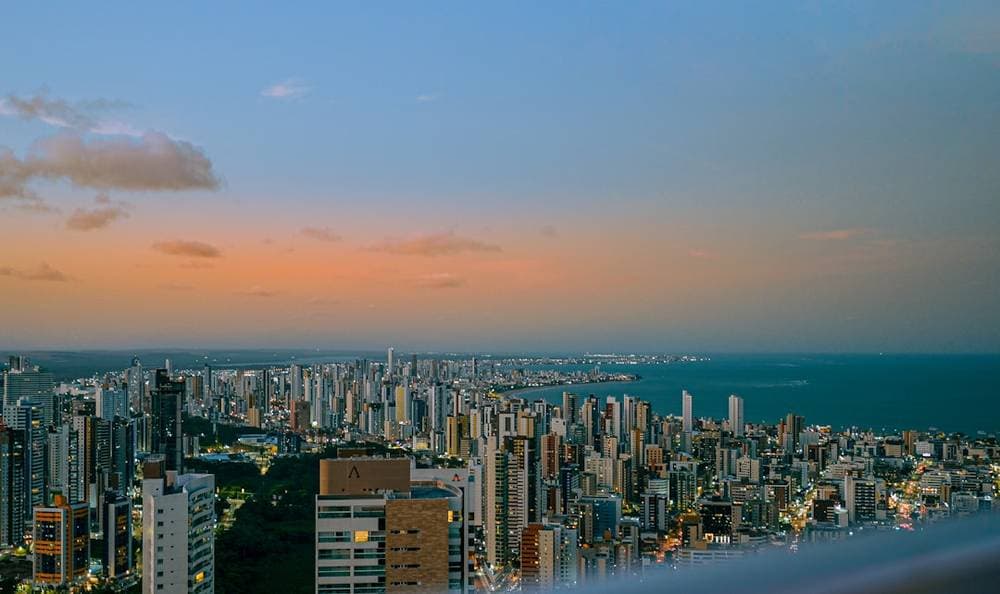 Aston Martin Enters Brazilian Real Estate with Setai Grupo GP Project